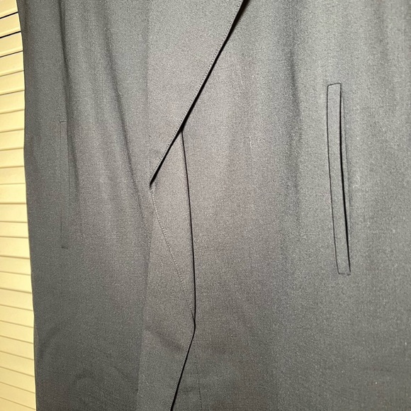 Elie Tahari Sleeveless Wool Dress Blazer Asymmetrical Ruffle Neckline size 2 - Picture 10 of 11